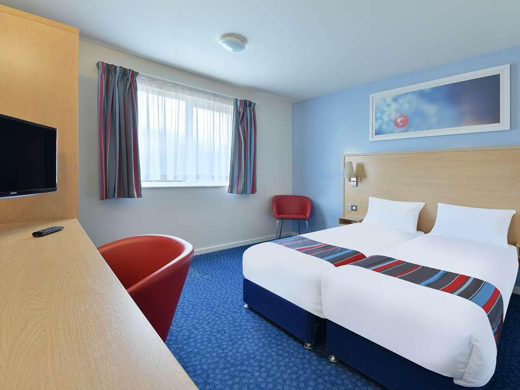 Travelodge Pembroke Dock Camera foto